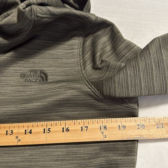 THE NORTH FACE women’s green medium novelty glacier fleece pullover active fit - Picture 6 of 12